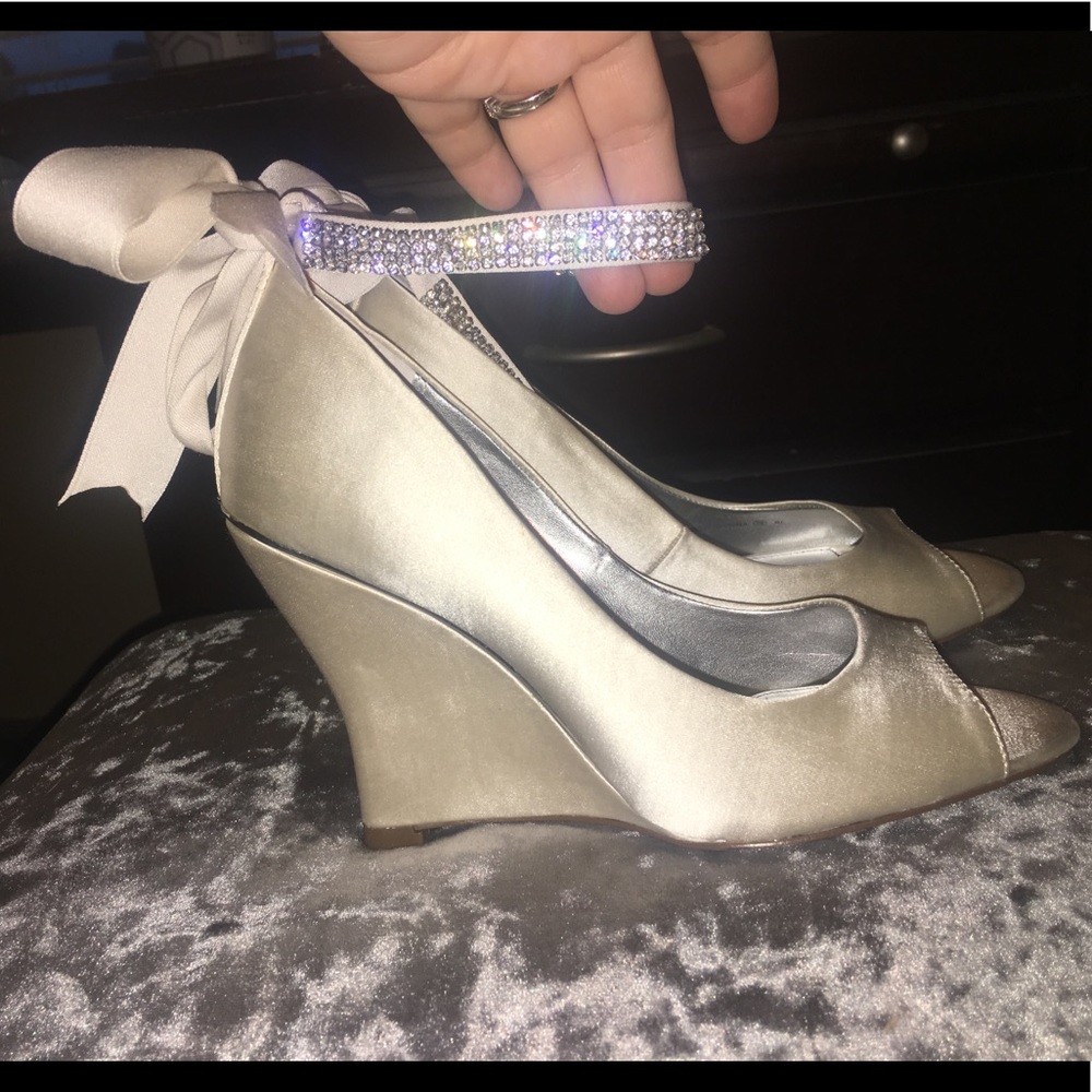 Nina Emma Ankle Strap Pump